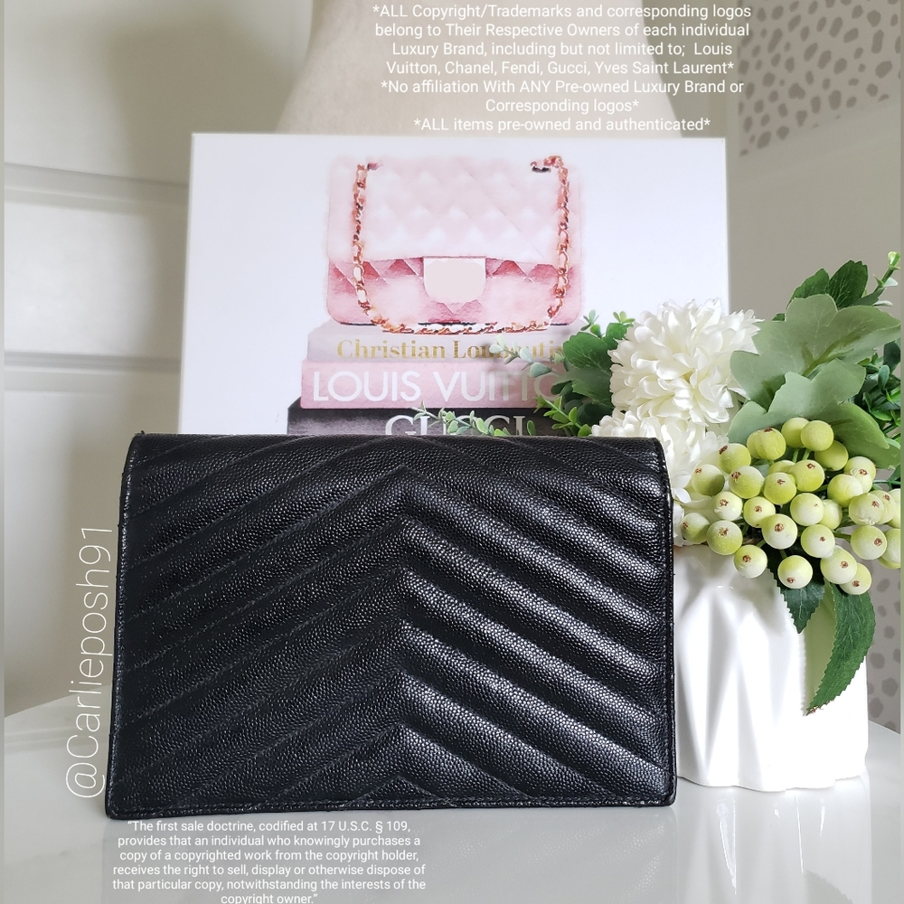**SOLD** Authentic Pre-owned Yves Saint Laurent Envelope Cassandre - Picture 3 of 16